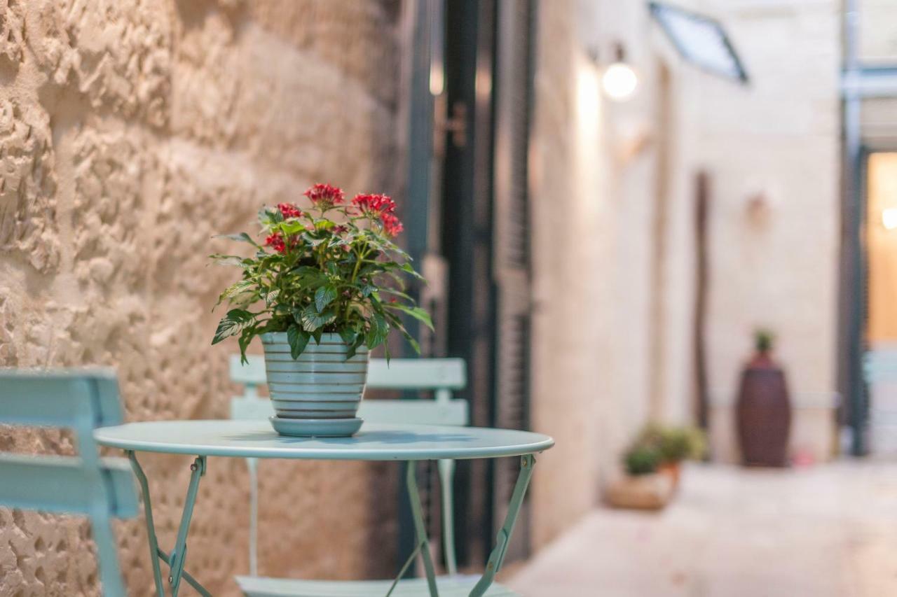 La Luna In Cortile Lecce Extérieur photo