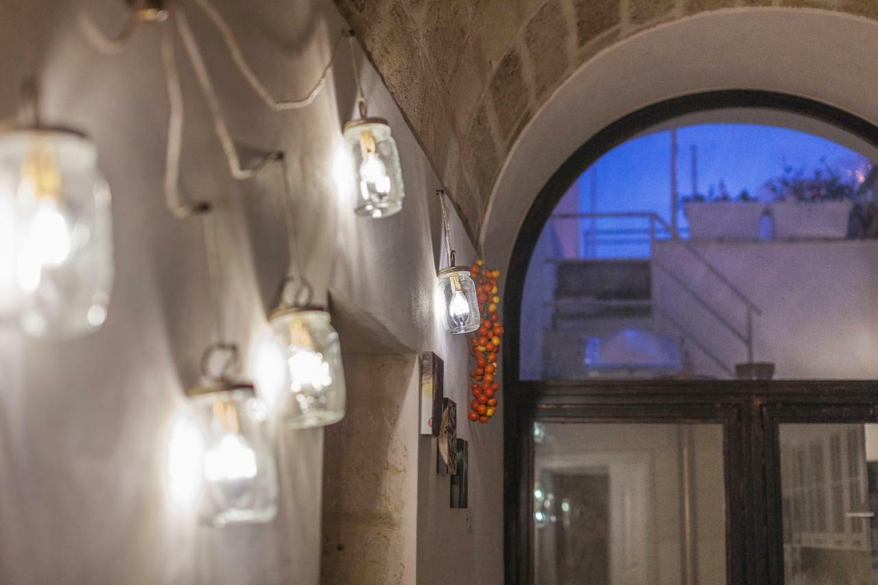 La Luna In Cortile Lecce Extérieur photo