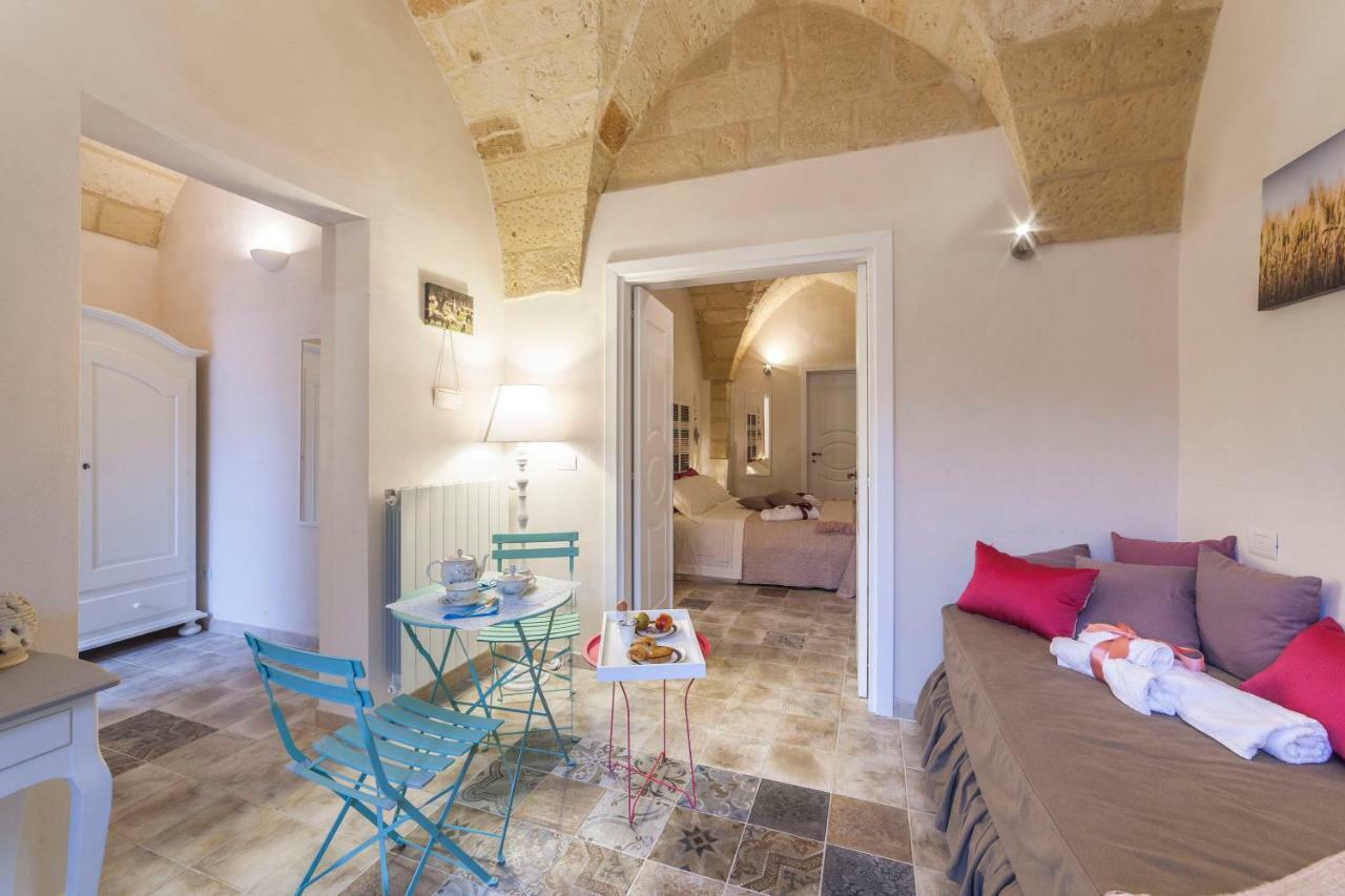La Luna In Cortile Lecce Extérieur photo